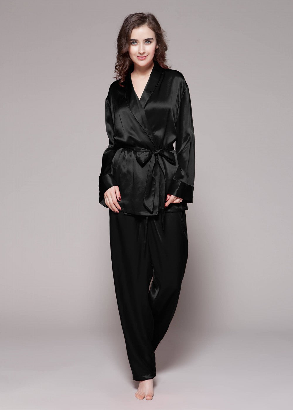 2 pc contrast trim silk short robe & pajama set