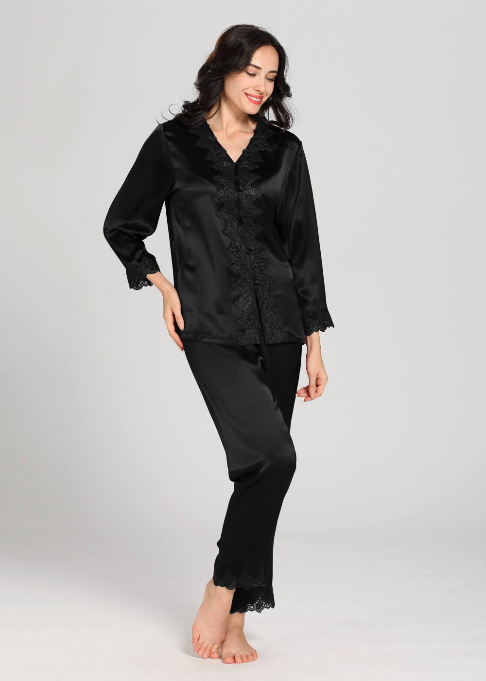 Whitney Lacey Contrast Trim Pajama Set