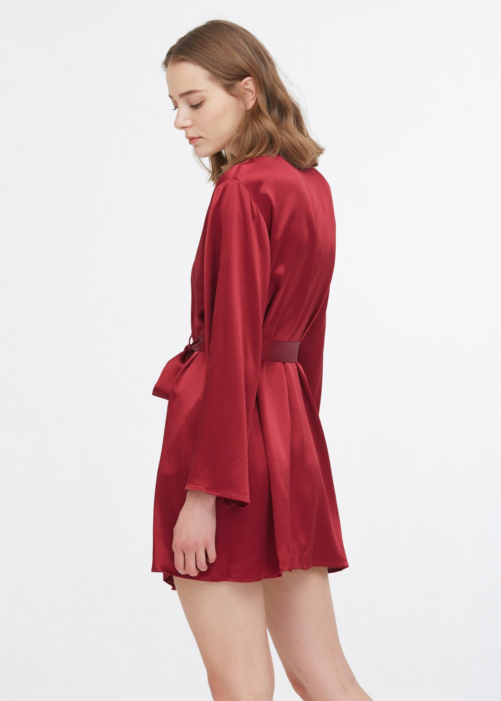 Collerless silky smooth Short Robe